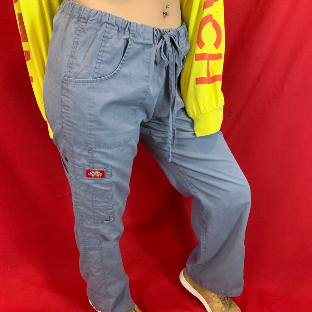 DICKIES Gray Scrubs with Pockets Size Medium